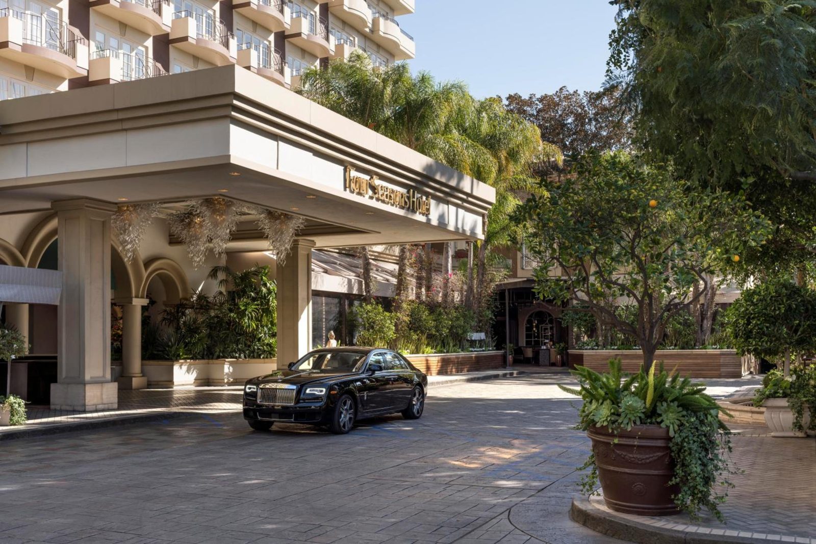 Four Seasons Hotel Los Angeles at Beverly Hills — photo 2